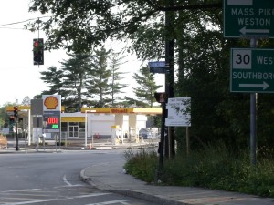 Framingham sewer work at Rt. 30 / Rt. 126 intersection to take longer than expected.